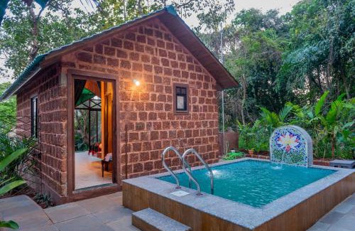 Maina Resort | Nirvana Hill Resort
