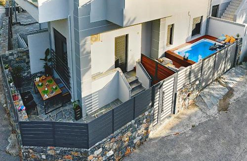 Kato Gouves Villa | Nisi Luxury Suites with private pool in Gouves