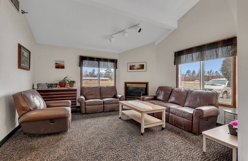 Nisswa Bed & Breakfast | Nisswa Hotel & Suites - Standard Double Queen