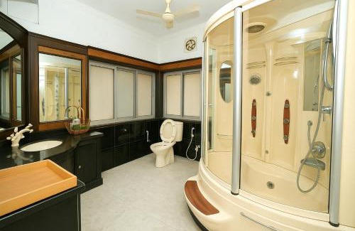 Alipur Apartment | Nivaasa Apt by JadeCapsNr Taj BengalACWIFI