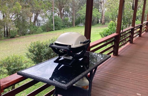 Bar Point Cottage | No.1 Spot in Bar Point. 50 Min from Syd. Jetty, Pet friendly, Renovated Inside.
