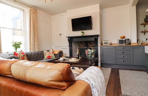 Haworth Cottage | NO 19, HAWORTH, with a garden in Haworth
