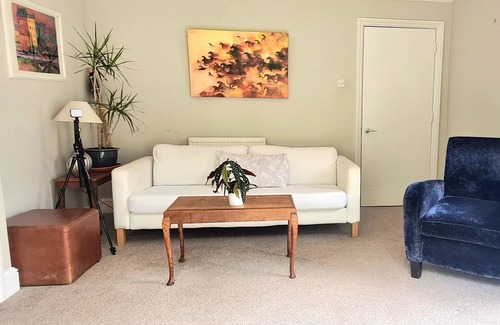 Winchester House | No. 71A Parchment Street - The Doble House