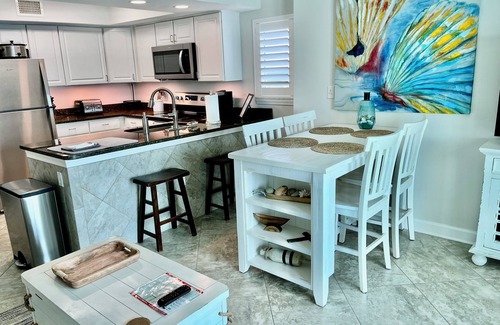 Gulf Shores Condo | No Host Fees, Beachfront Penthouse Located On The 9th Floor with Two Balconies!