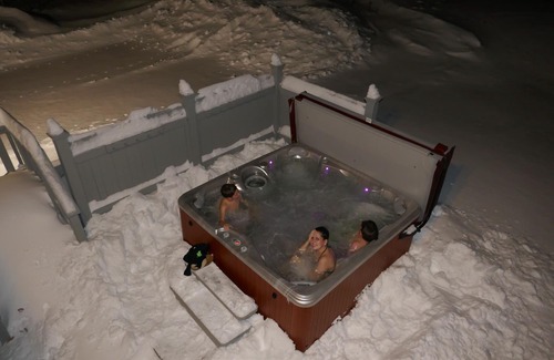 Stratton Mountain Ski Chalet | NO LONG TERM RENTALS - Located across the street from the Lower Wanderer Trail