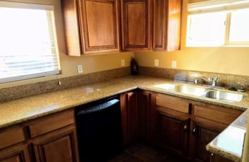 Mesquite Condo | No Stairs! First Floor 2BD/2BTH + Murphy Bed Sleeps 4-6 -