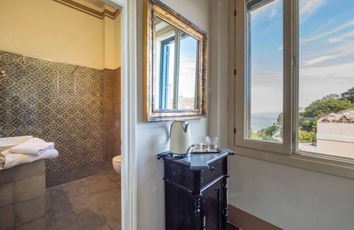 Erice Bed & Breakfast | Noble palace with a sky view in the mountains, near the historic center of Erice