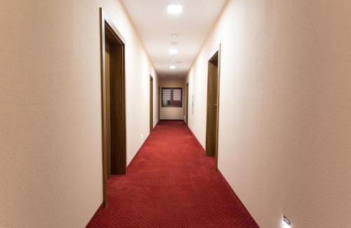 Kepno Hotel | Noclegi Gawra