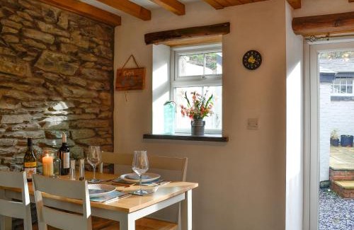 Llanwrtyd Wells House | Noddfa Cottage
