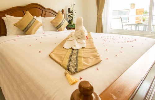 Mueang Len Hotel | Nok Resort & Hotel