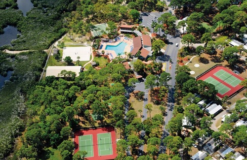 Nokomis House | Nokomis FL resort lifestyle. 3 miles to beaches, restaurants, shopping.