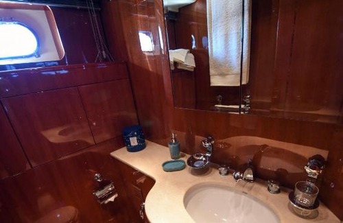 Chiaia Boat Rental | Noleggio barca Napoli