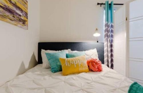 Allandale Apartment | Nomad Studio l 12-Min to DT l 5-Min to Domain l TV
