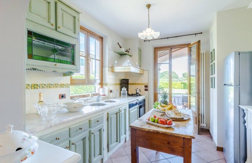 Lucca Villa | Nonna Bianca Farmhouse