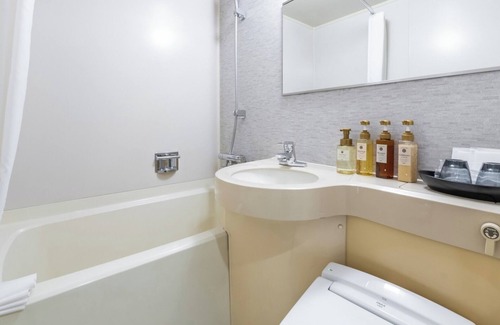 Fukuyama Hotel | Nonsmoking Twin room Breakfast included Sim/Fukuyama Hiroshima