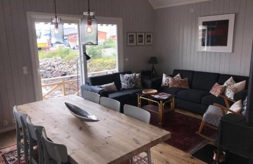 Svolvaer House | Nora's Waterfront Cabin