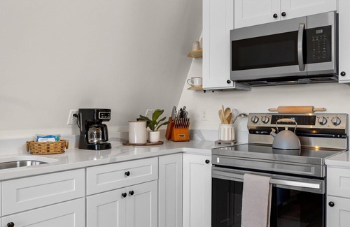 Chattanooga Valley Cabin | Nordic Nest | A-frame Cabin | Bluff Views!