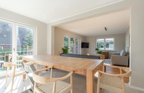 Nesse Villa | Nordsee Ferienhaus mit 5 Schlafzimmern