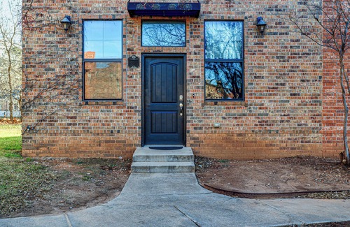 Norman Apartment | Norman Retreat: 1 Mi to The University of Oklahoma