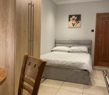 Southgate Apartment | North London Studio Apartment