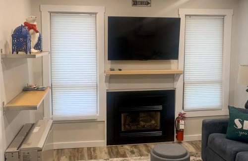 Warren Apartment | North Lynx 11