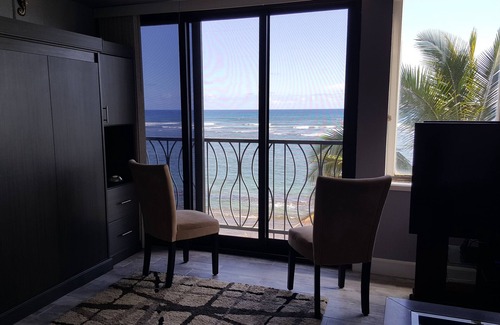 Mokuleia Condo | North Shore Oahu Beachfront Condo, 2BR/2BA
