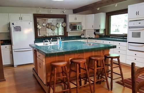 Spartansburg Cabin | North West Pennsylvania sleeps 47- Family Reunions; Weddings; Gatherings