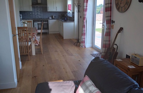 Staveley House | North yorkshire farm cottage with hot tub