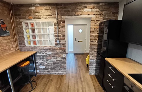 Northampton House | Northampton Oasis - 4 Bedroom House