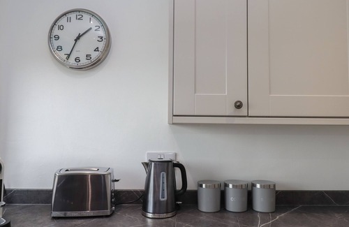 Stibb Cottage | NORTHCOTT VIEW, romantic, character holiday cottage in Poughill