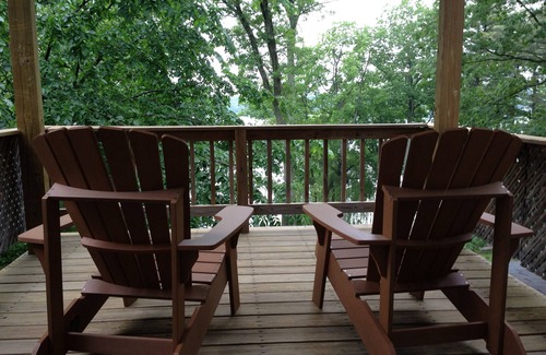 Twin Lake House | Northern Woods, Sophisticated Rustic Charm, With All Amenities Of A Modern Home.