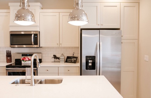 Washington Fields Condo | Nostalgic Dixie Condo | POOL IS OPEN!