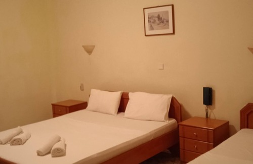 Olymbiaki Akti House | NOSTOS