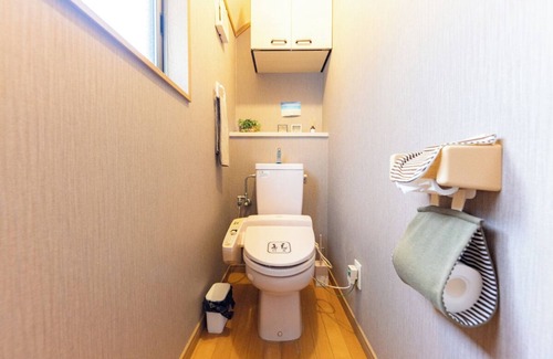 Kameari House | NOT A HOME Kameari Station 5 min. walk Free parking Disney Haneda Airport bus direct 90m2 Tea ceremony experience