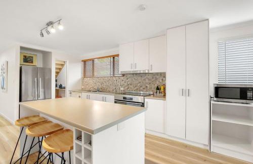 Moffat Beach House | Nothling 66 Moffat Beach