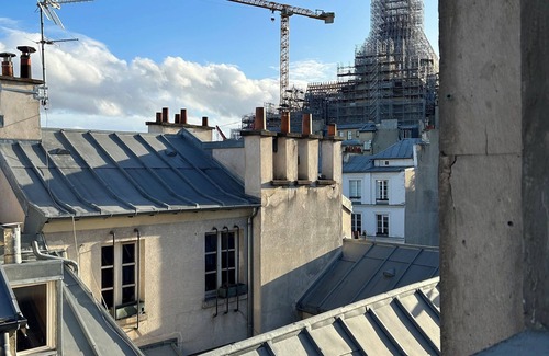 Notre Dame Apartment | Notre Dame de Paris - Ile de la Cité