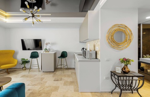 Mosneni Apartment | Novum by the sea