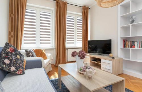 Gdansk City Center Apartment | Nowe Ogrody by Solarento