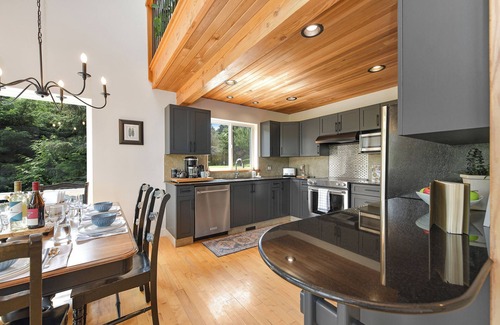 Otter Point House | NowhereSooke Escape - A West Coast Dream Retreat