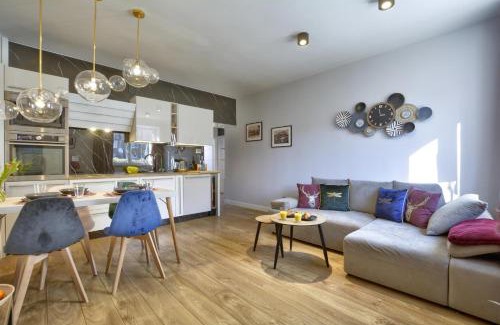 Kowary Apartment | Nowy Apartament, dobrze wyposażony, blisko w górki, dostęp na kod