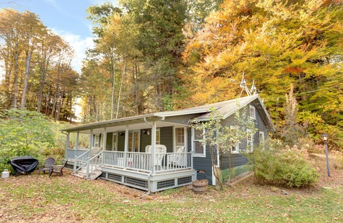 Monterey Cottage | nPeaceful, Newly Renovated Lakeside Cottage On Lake Garfield In Berkshires