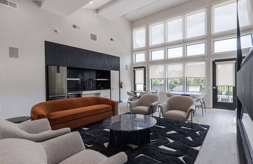 Princeton Meadows Apartment | nr Princeton University & Easy New York Access! nr Princeton Junction