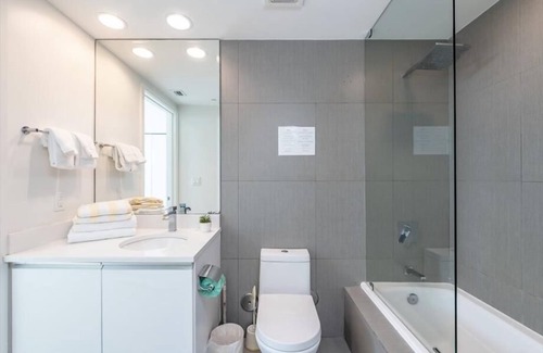 University City Apartment | nr UCSD/La Jolla 1BR| Mins from Shops & Dining