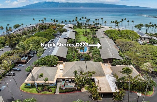 Napili Condo | NS D227 OceanFront Resort w Pool