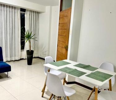 Trujillo Apartment | Nuevo Lanzamiento, Urbanizacion San Andres, frente a parque