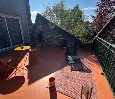 Saint-Quentin Apartment | "Nuits du désert" - Appartement avec terrasse