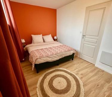 Saint-Quentin Apartment | "Nuits du désert" - Appartement avec terrasse