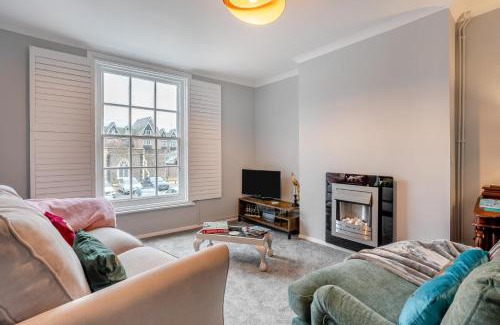 Lewes House | Nulli Secundus