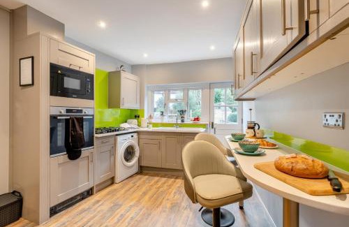 Lewes House | Nulli Secundus