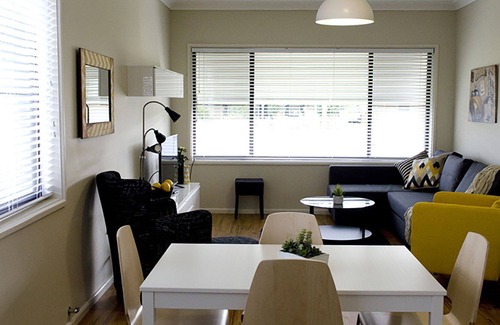 Young House | Number Sixteen House in Young